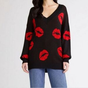 Madden NYC Black & Red Kisses Lip Print Sweater Medium NWT